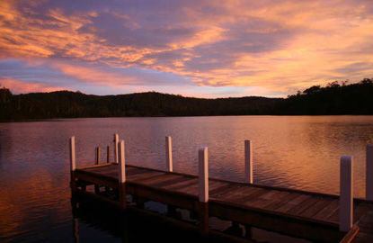 Gipsy Point Lakeside Boutique Resort - Mackay Tourism 1