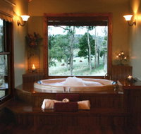 Ripplebrook Cottages - Mackay Tourism