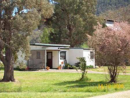 Klinwara Cottage - Mackay Tourism 3