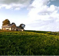 Hut on the Hill Heathcote - Mackay Tourism