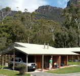 Halls Gap Log Cabins - Mackay Tourism
