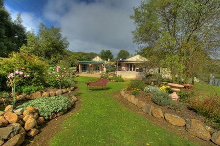 Peppermint Springs Retreat & Day Spa - Mackay Tourism 0