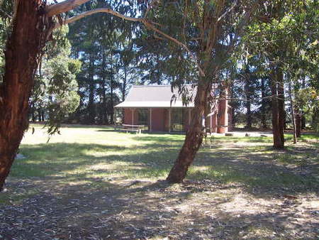 Maroo Park Cottages - Mackay Tourism 2