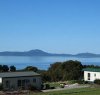 Tidal Dreaming Seaview Cottages - Mackay Tourism