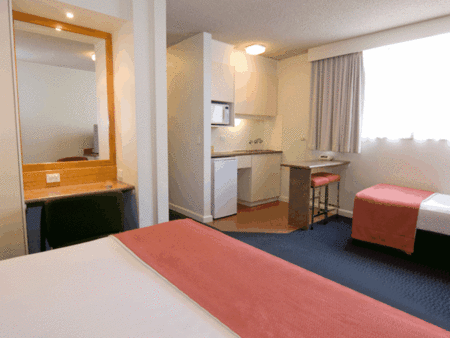 City Limits Hotel Apartments - Mackay Tourism 1