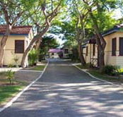 Kickback Cottages - Mackay Tourism