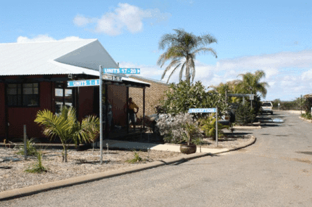 Carnarvon Central Apartments - Mackay Tourism 3