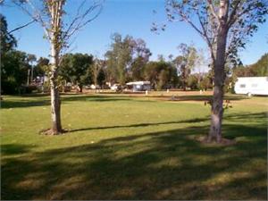 Wimmera Lakes Caravan Resort - Mackay Tourism 5
