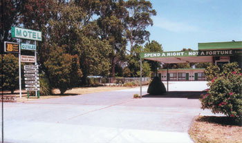 Glynlea Motel - Mackay Tourism 1