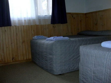 Auto Lodge Motor Inn - Mackay Tourism 1