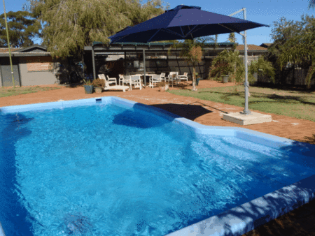 Kalgoorlie Overland Motel - Mackay Tourism 1