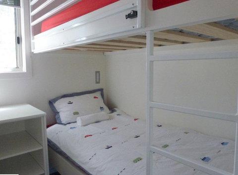 Aireys Inlet Holiday Park - Mackay Tourism 1
