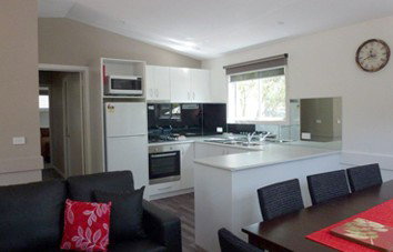 Aireys Inlet Holiday Park - Mackay Tourism 2
