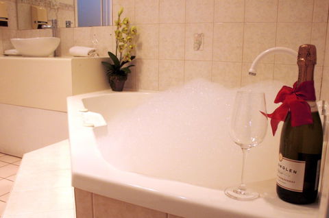 Comfort Inn May Park - Mackay Tourism 3