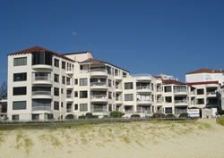 Mykonos Apartments - Mackay Tourism 6