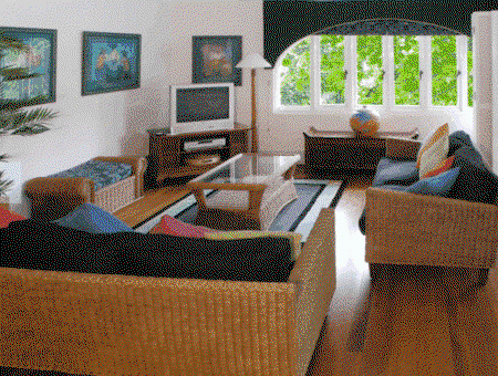 Villa Paradiso - Mackay Tourism 0