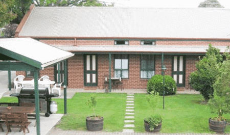 Mansfield Travellers Lodge - Mackay Tourism