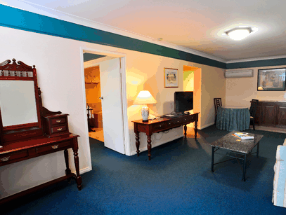 Clifton Motel - Grittleton Lodge - Mackay Tourism 2