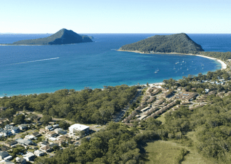 Shoal Bay Beachclub Apartments - Mackay Tourism