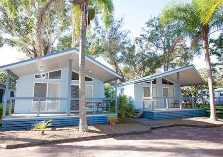 Jimmys Beach Holiday Park - Mackay Tourism 0