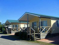 Hawks Nest Holiday Park - Mackay Tourism 1