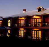 Bungunyah Manor Resort - Mackay Tourism