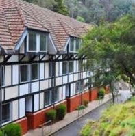 Jenolan Caves House - Mackay Tourism 0