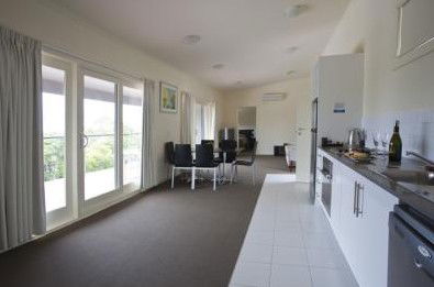 Horizons Apartments Narooma - Mackay Tourism 1