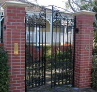 Gates Cottage Bed  Breakfast - Mackay Tourism