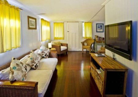 Blue River Shack - Mackay Tourism 5
