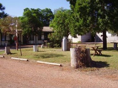 Wilcannia Motel - Mackay Tourism 1