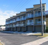 Seaspray Apartments - Mackay Tourism