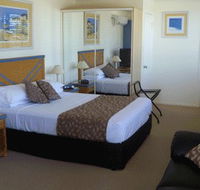Surf Motel - Mackay Tourism