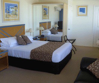 Surf Motel - Mackay Tourism 0