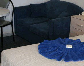 County Lodge Motel - Mackay Tourism 0