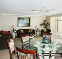 Burleigh Surf Beachfront Apartments - Mackay Tourism