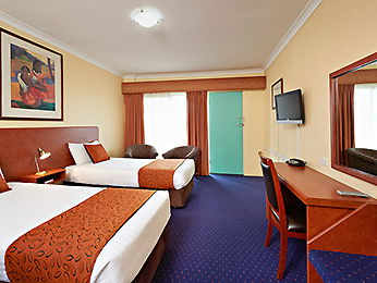 Ibis Styles Albany - Mackay Tourism 0