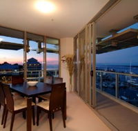 Cairns Luxury Apartments Harbourlights Complex - Mackay Tourism