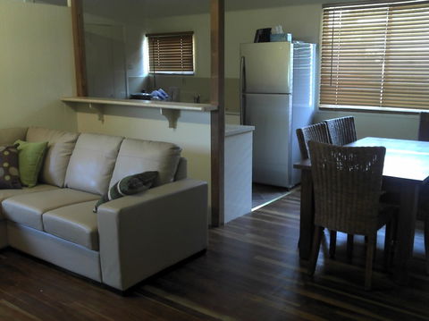 Beach Units Tannum Sands - Mackay Tourism 6