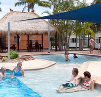 Blue Dolphin Resort  Holiday Park - Mackay Tourism