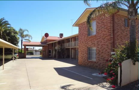 The Palms Motel - Mackay Tourism 5
