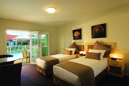 Oaks Pacific Blue Resort - Mackay Tourism 2