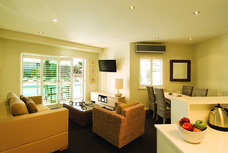 Oaks Pacific Blue Resort - Mackay Tourism 3