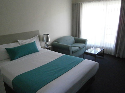 George Bass Motor Inn - Mackay Tourism 3