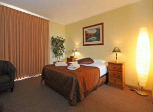 Ocean View Motel - Mackay Tourism 1