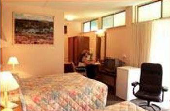 The Jasper Motor Inn - Mackay Tourism 2
