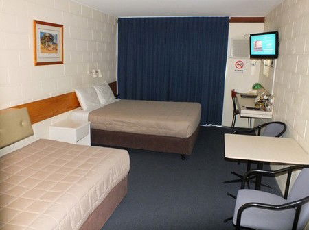 Central Motel - Mackay Tourism 0