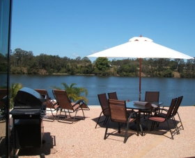 Big River Holiday Park - Mackay Tourism 0