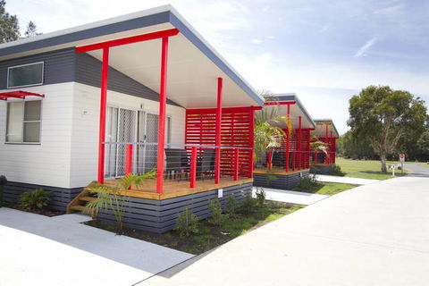 Lakeside Resort Forster - Mackay Tourism 5