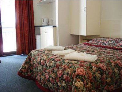 Linwood Lodge Motel - Mackay Tourism 0